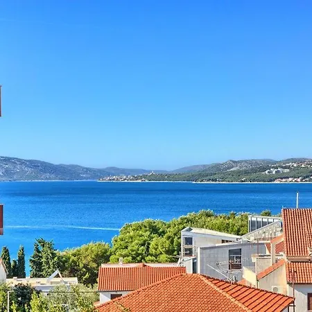 Luxury Black&white With Pool Lägenhet